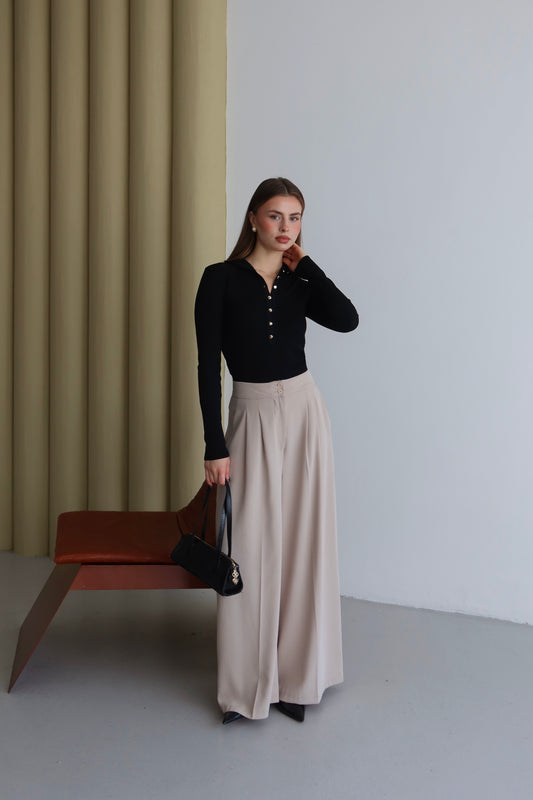 Metal Düğmeli Hakim Yaka (Yarım Balıkçı) Fitilli Triko Kazak