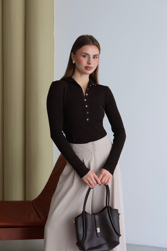 Metal Düğmeli Hakim Yaka (Yarım Balıkçı) Fitilli Triko Kazak