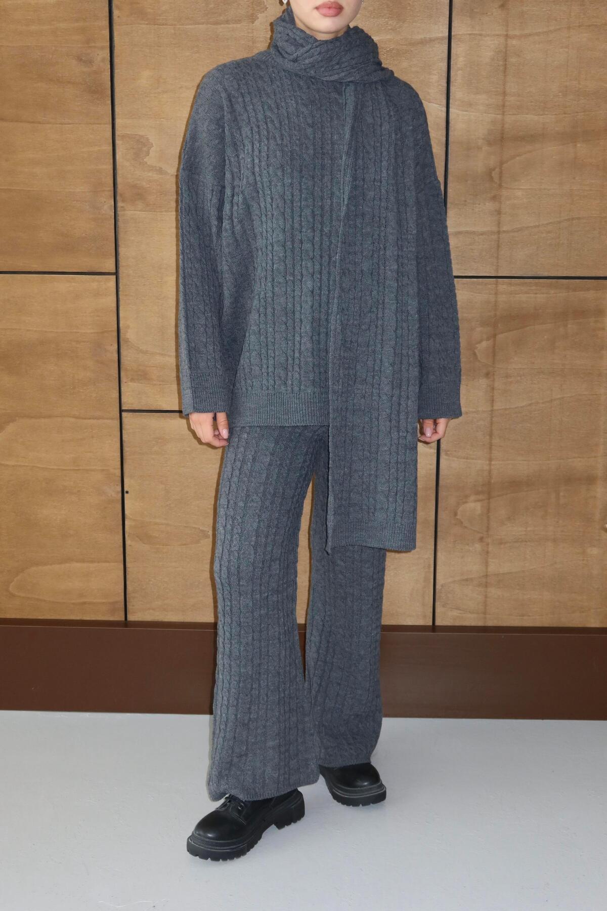 Atkılı Kablo Desenli Oversize Triko Takım