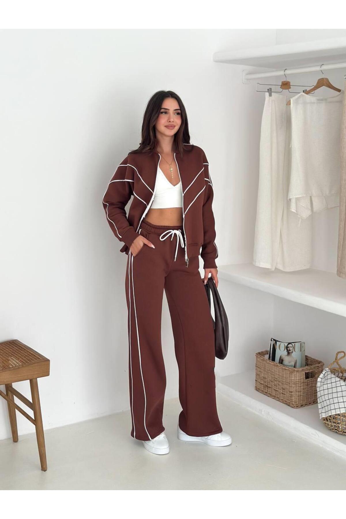 Kontrast Şeritli Fermuarlı Dik Yaka 3 İplik Eşofman Takımı