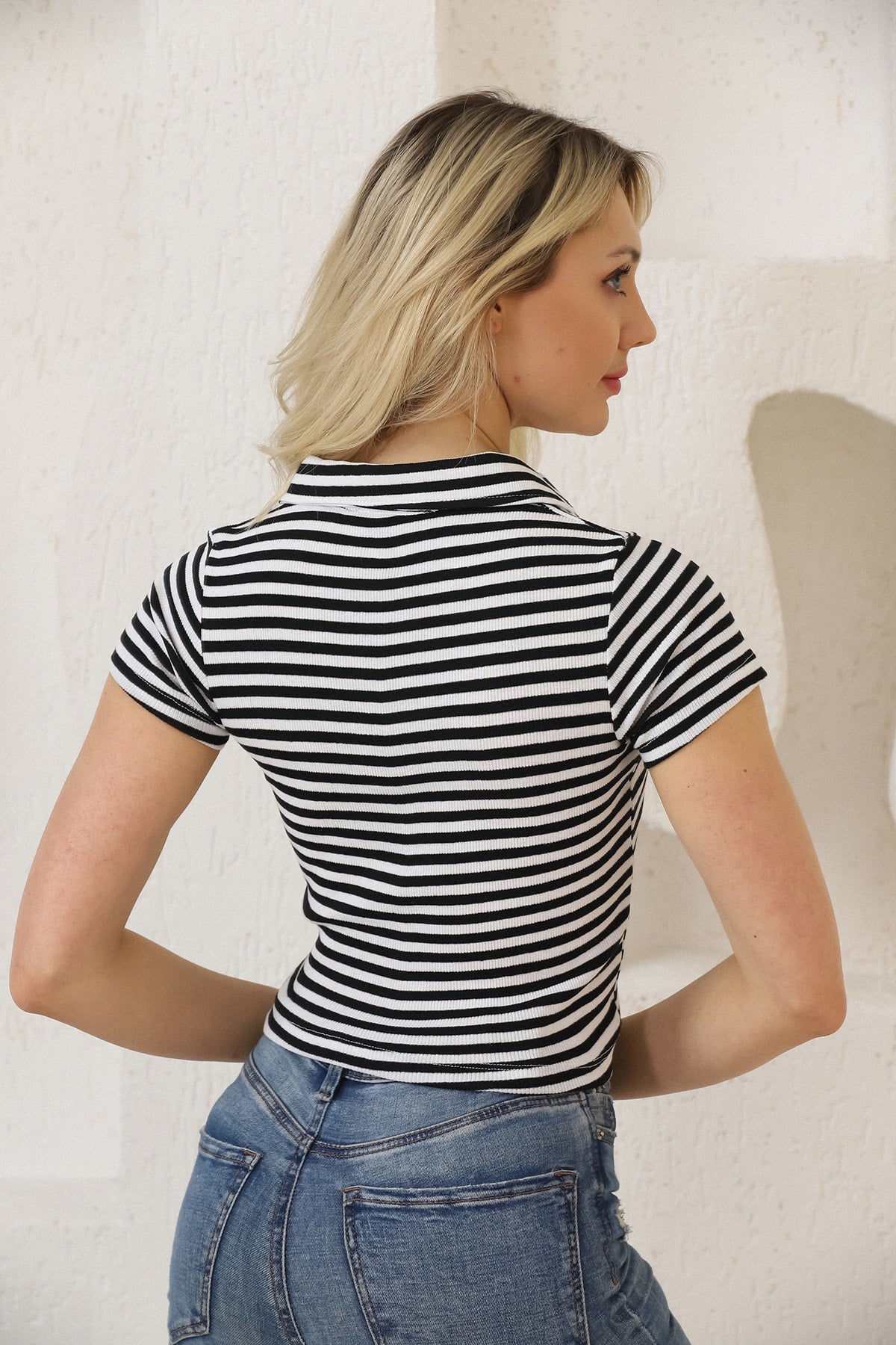 Polo Yaka Çizgili Fitilli Crop Body