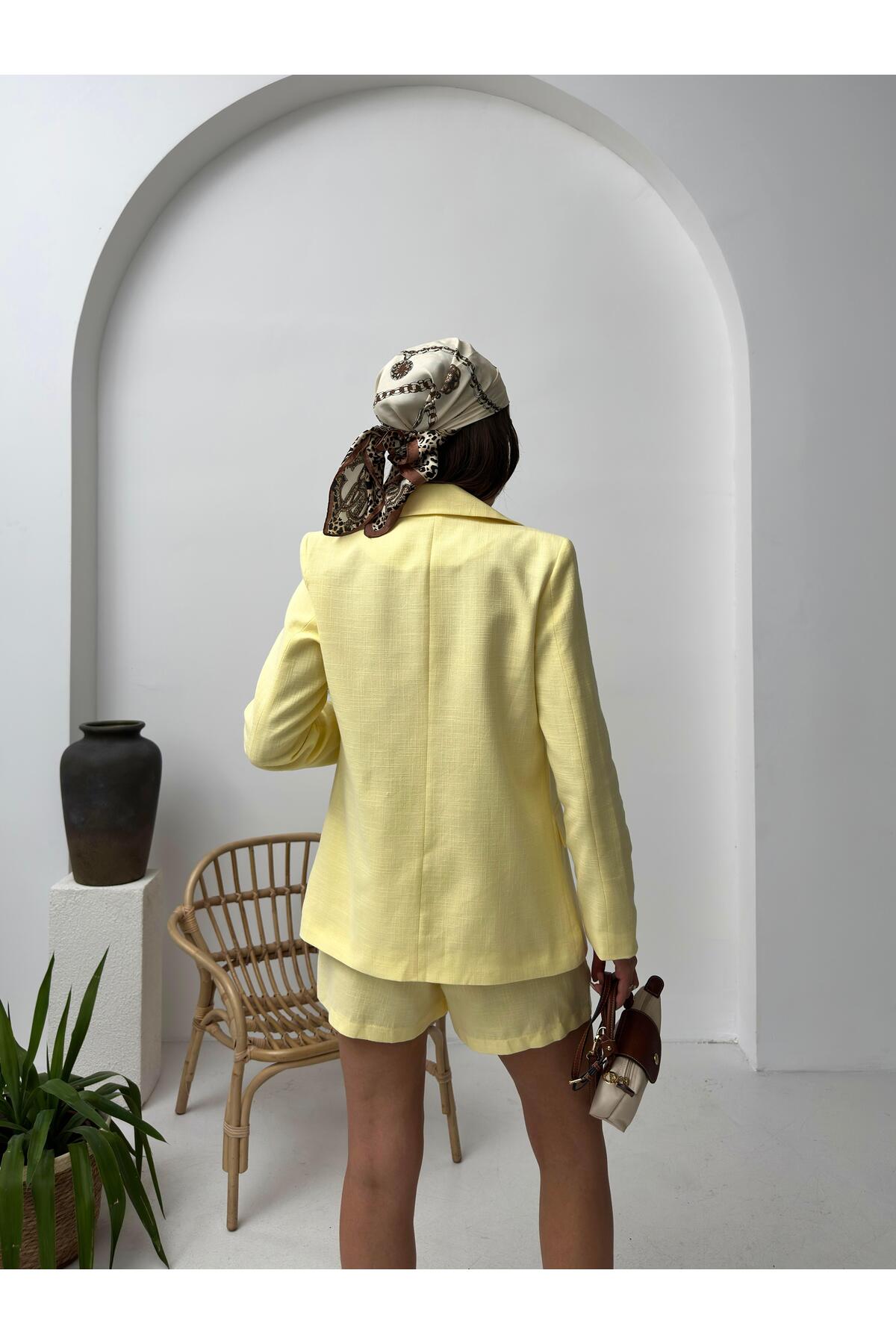 Sarı Şortlu Ceket Takım – 2'li