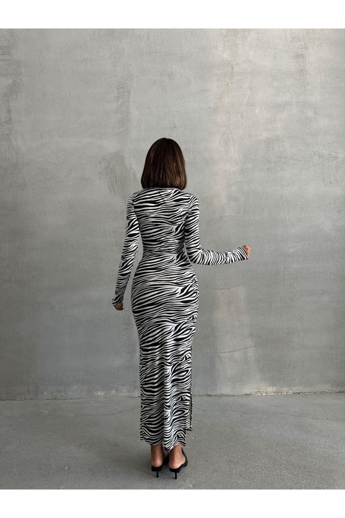 Zebra Desenli Yırtmaçlı Midi Elbise