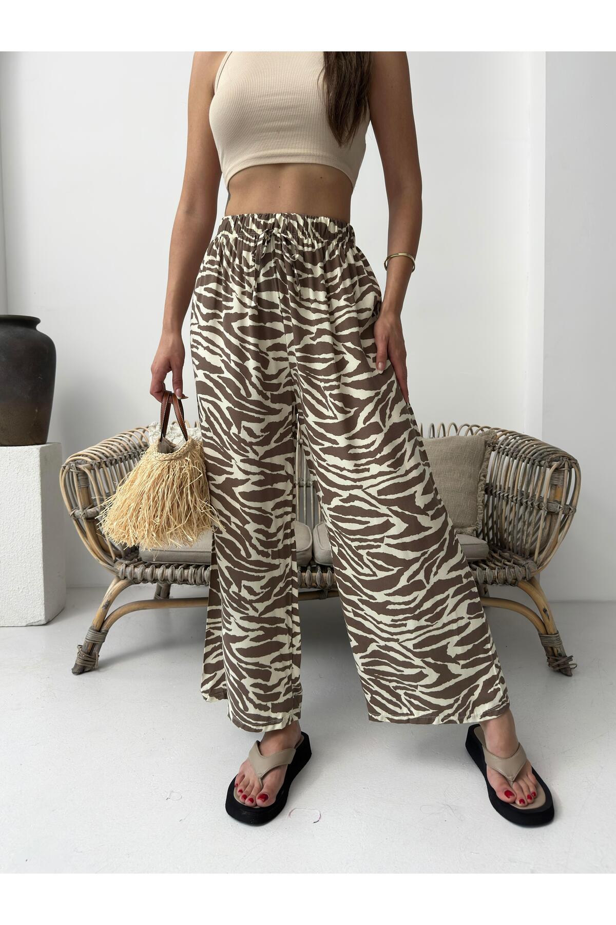 Bej Zebra Desenli Bol Paça Pantolon