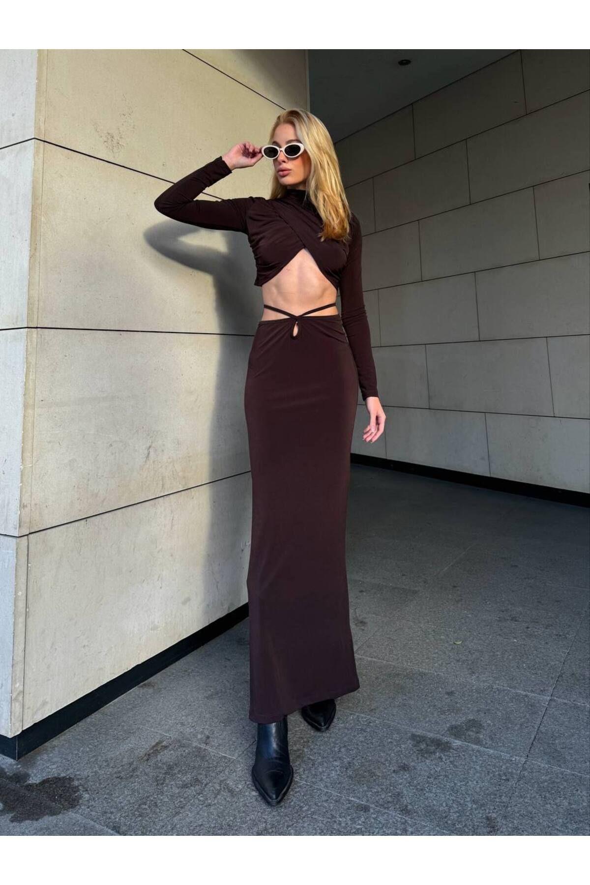 Bel Dekolteli Sandy Etek Bluz Takım