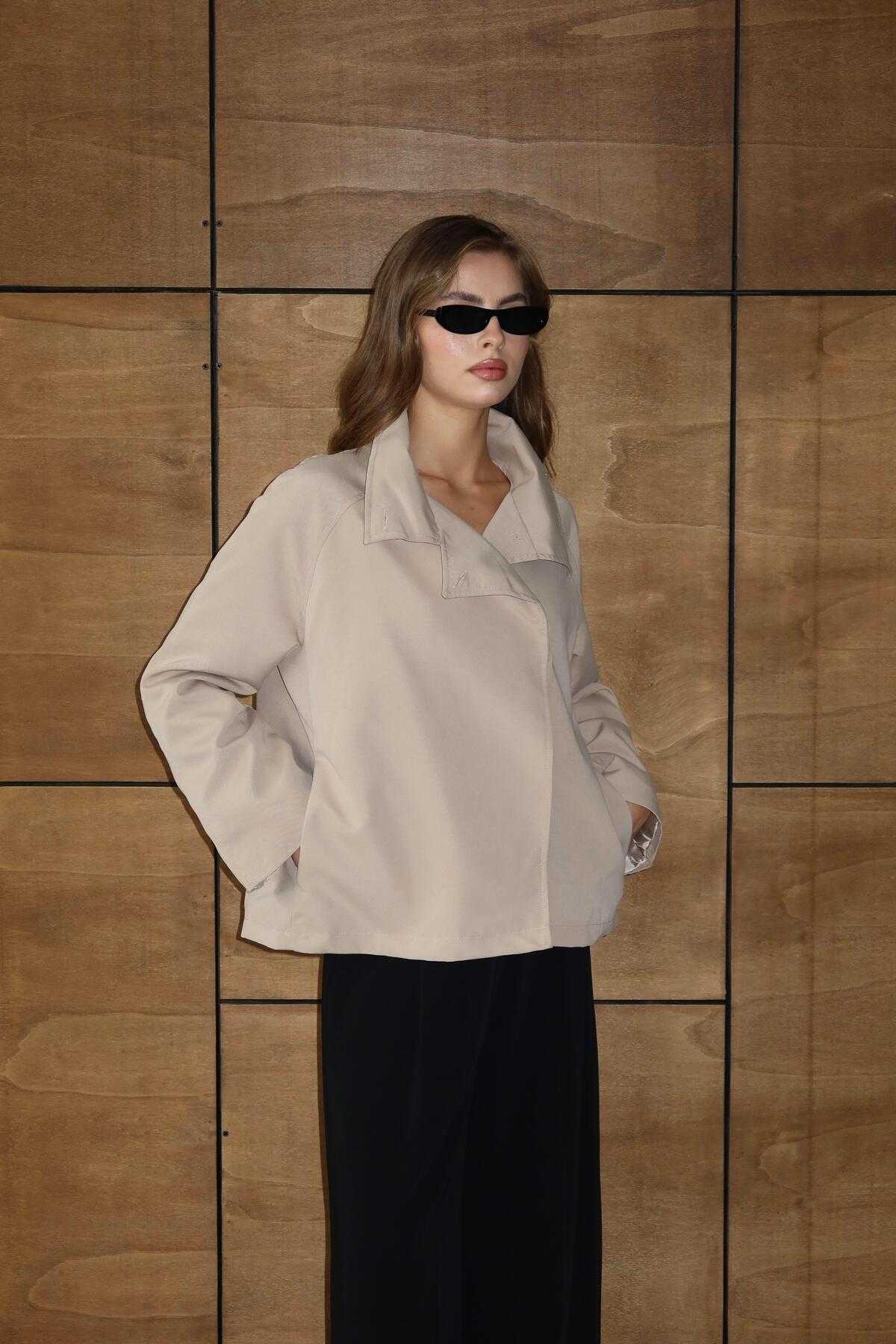 Dik Yaka Oversize Trençkot