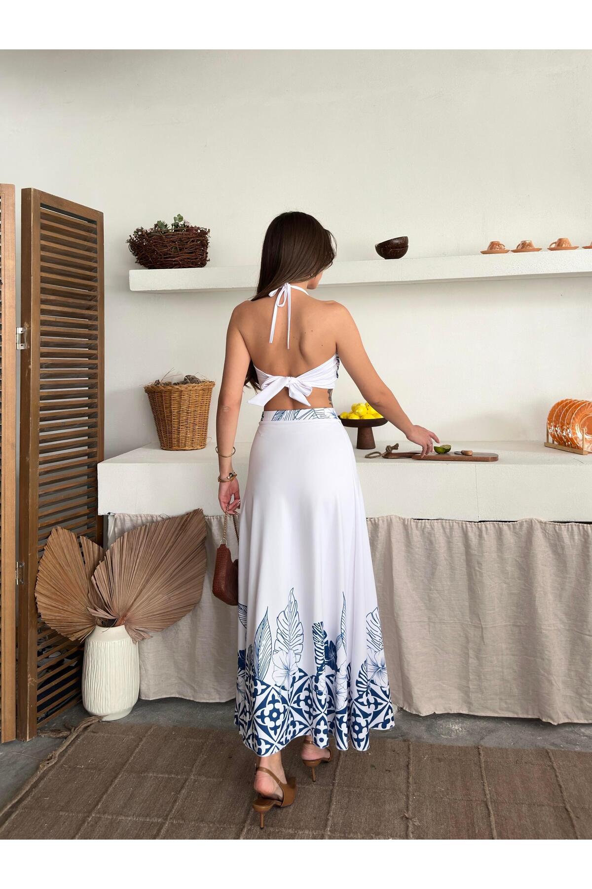 Etnik Desenli Mavi Crop ve Yırtmaçlı Maxi Etek Takım