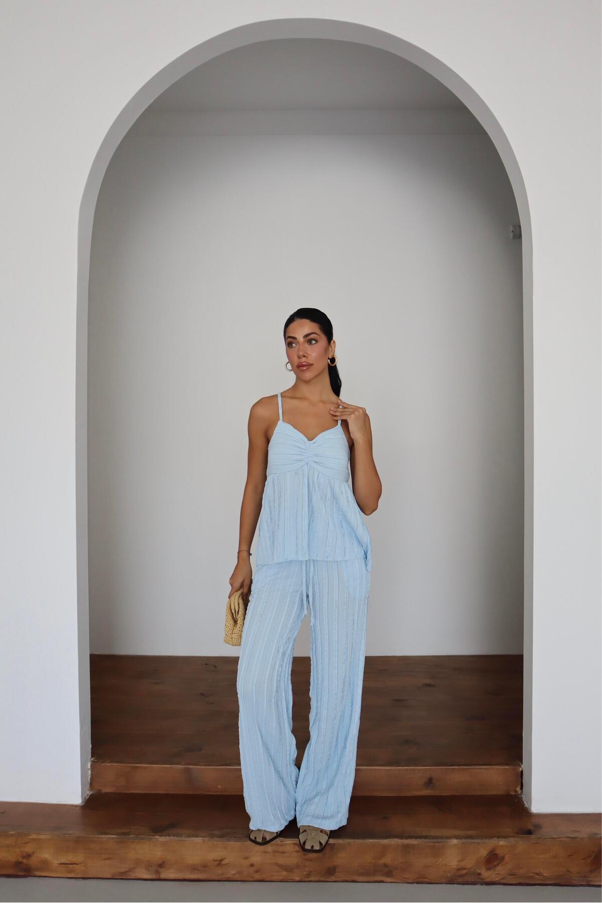 Fitil Desenli Askılı Bluz & Pantolon İkili Takım