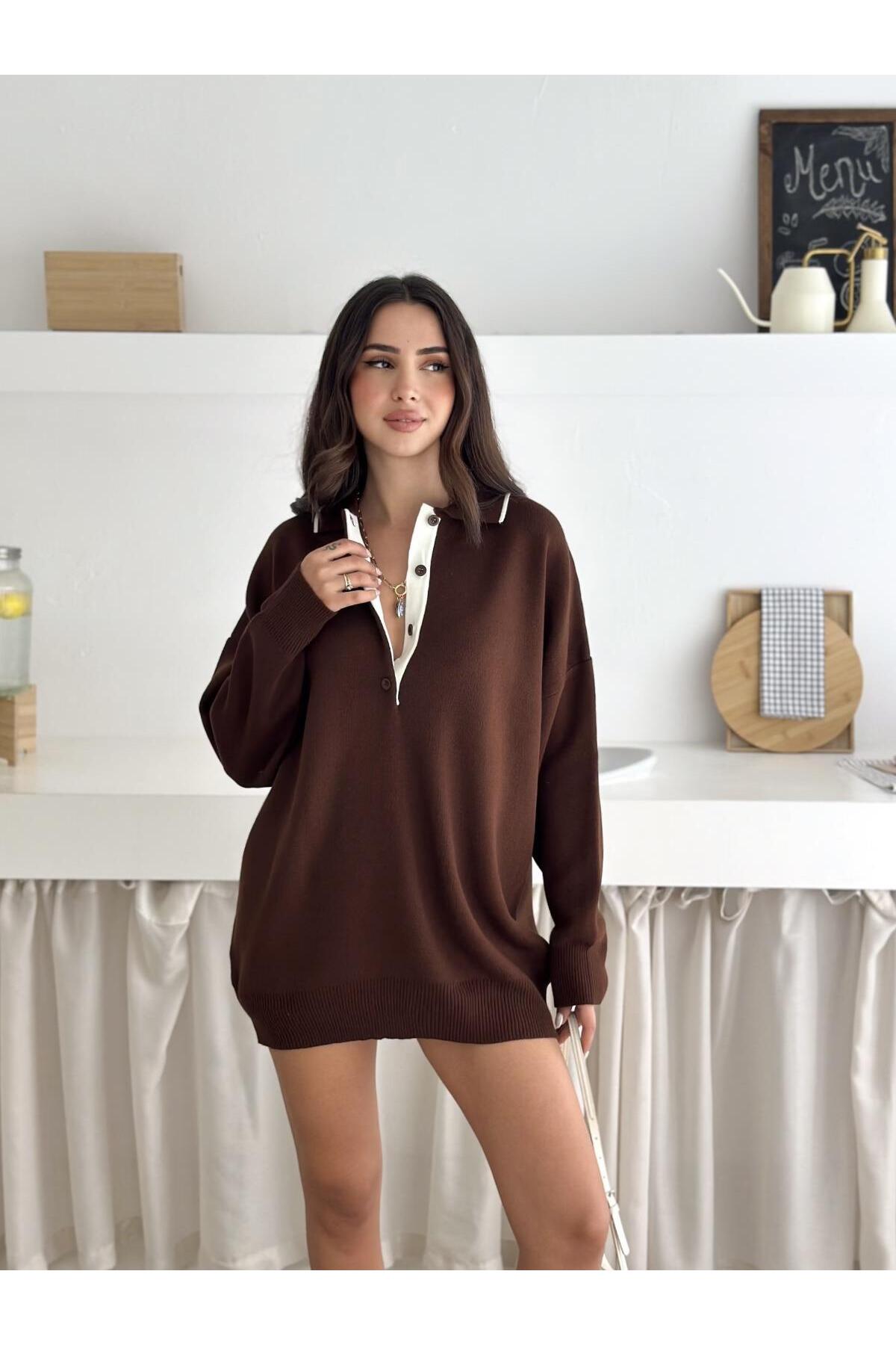 Kontrast Detaylı Polo Yaka Oversize Triko Kazak