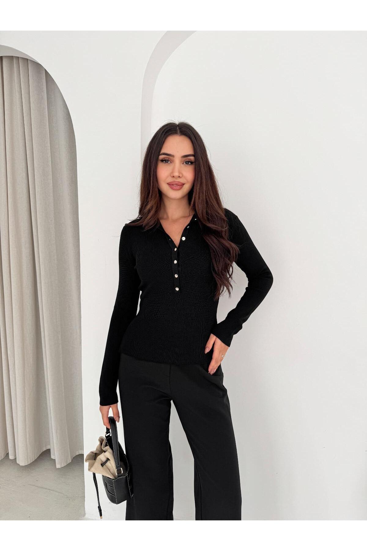 Metal Düğmeli Hakim Yaka (Yarım Balıkçı) Fitilli Triko Kazak