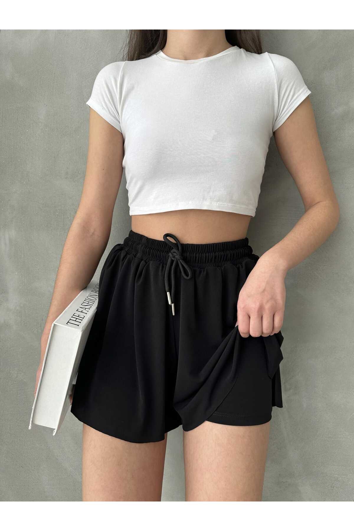 Pileli Basic Çift Kat Bağcıklı Şort