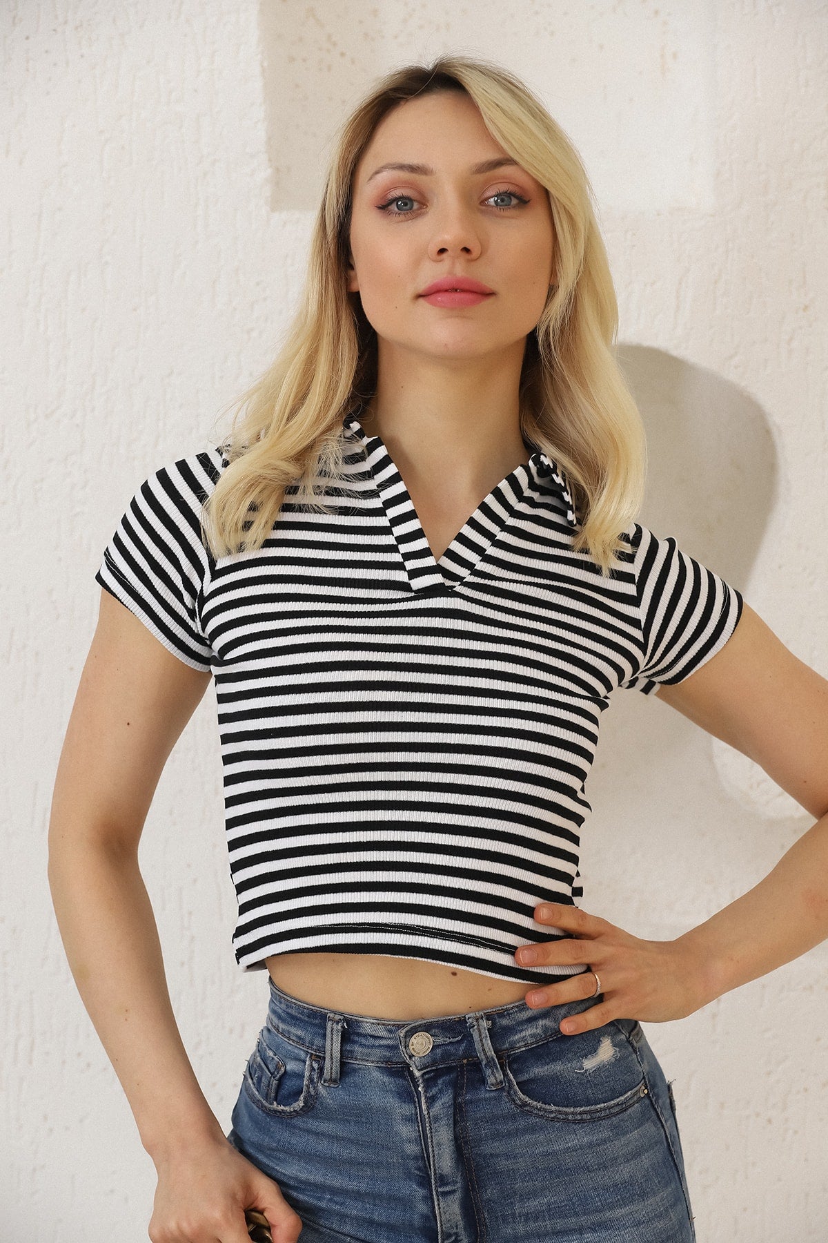 Polo Yaka Çizgili Fitilli Crop Body