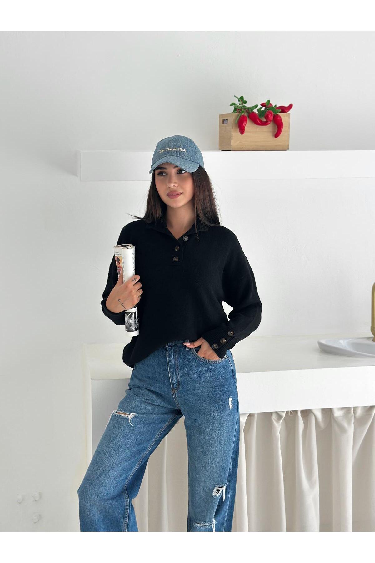 Polo Yaka Yarım Pat Kol Düğme Detay Triko Kazak