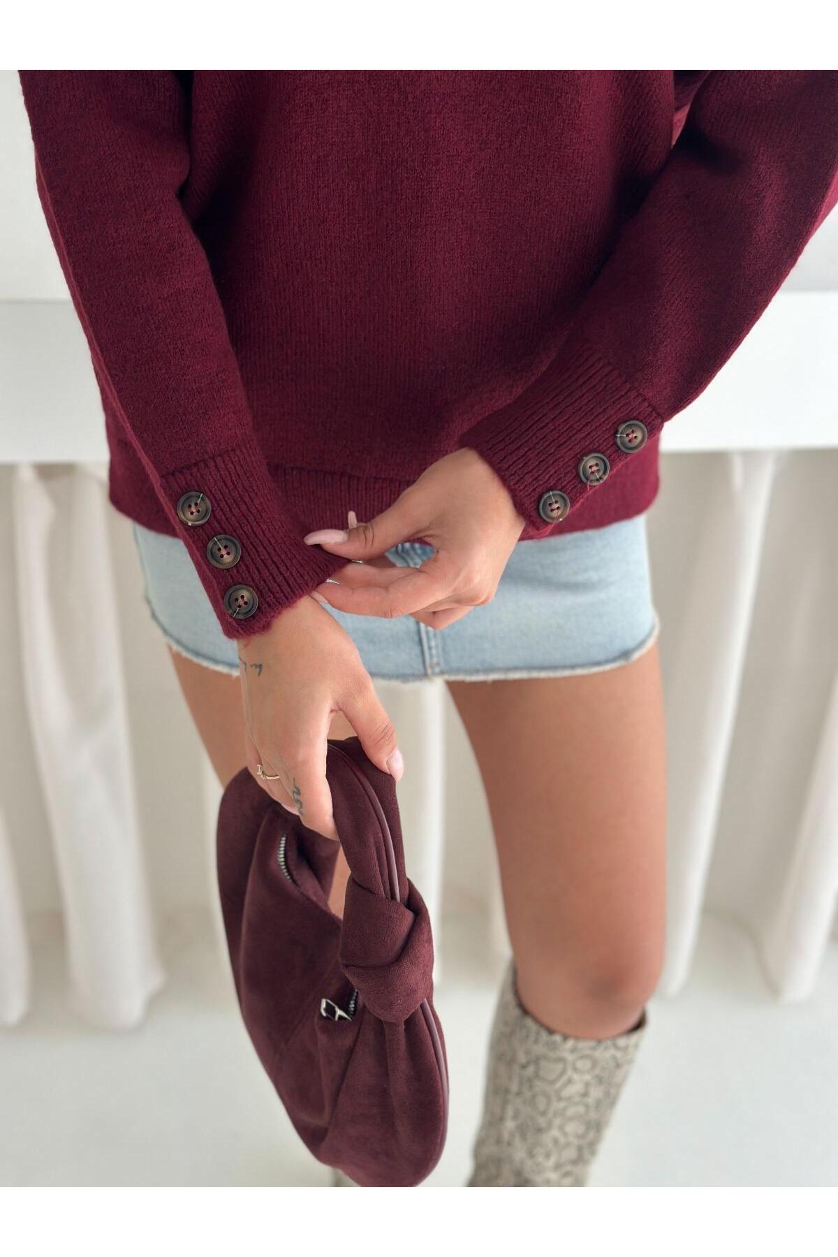 Polo Yaka Yarım Pat Kol Düğme Detay Triko Kazak