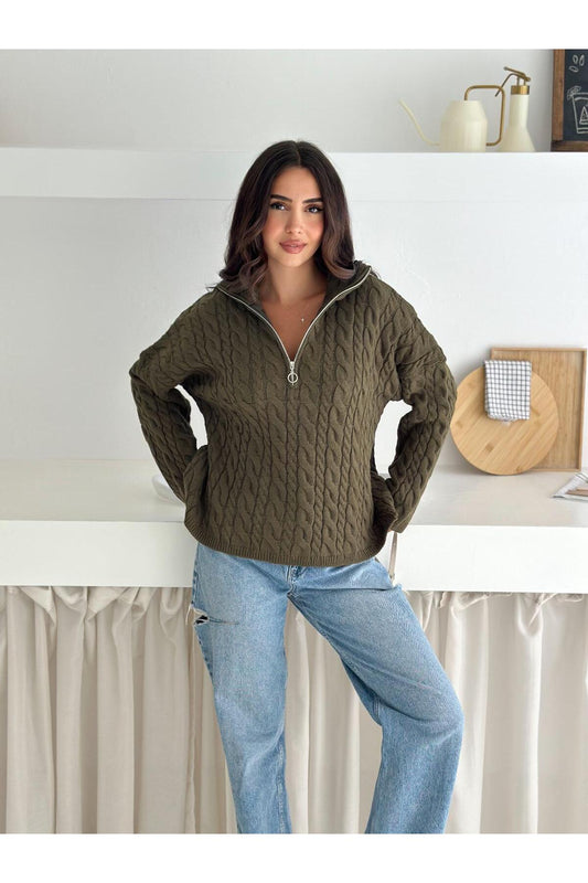 Saç Örgü Desenli Yarım Fermuarlı Dik Yaka Triko Kazak