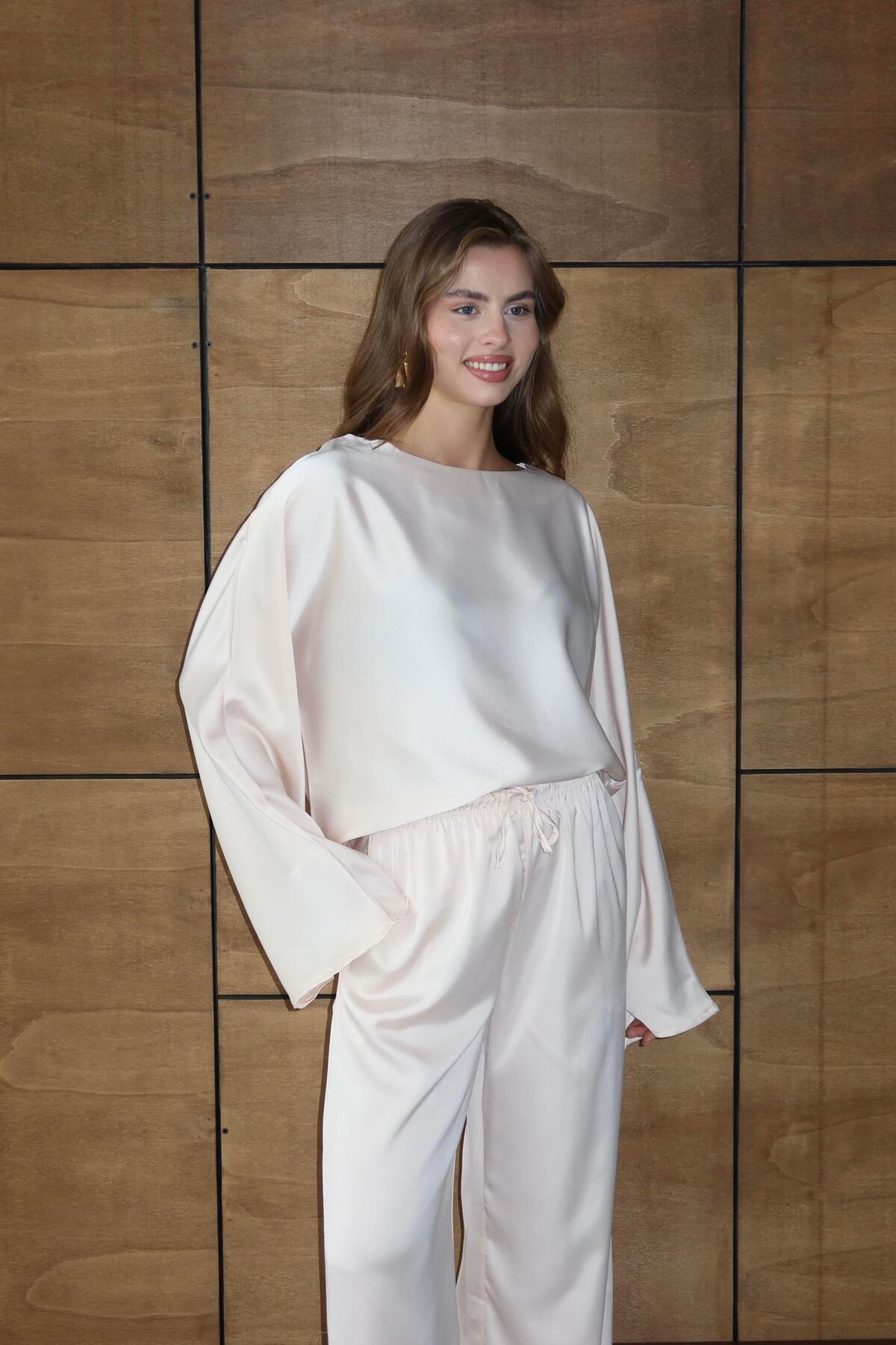 Salaş Kesim Saten Takım