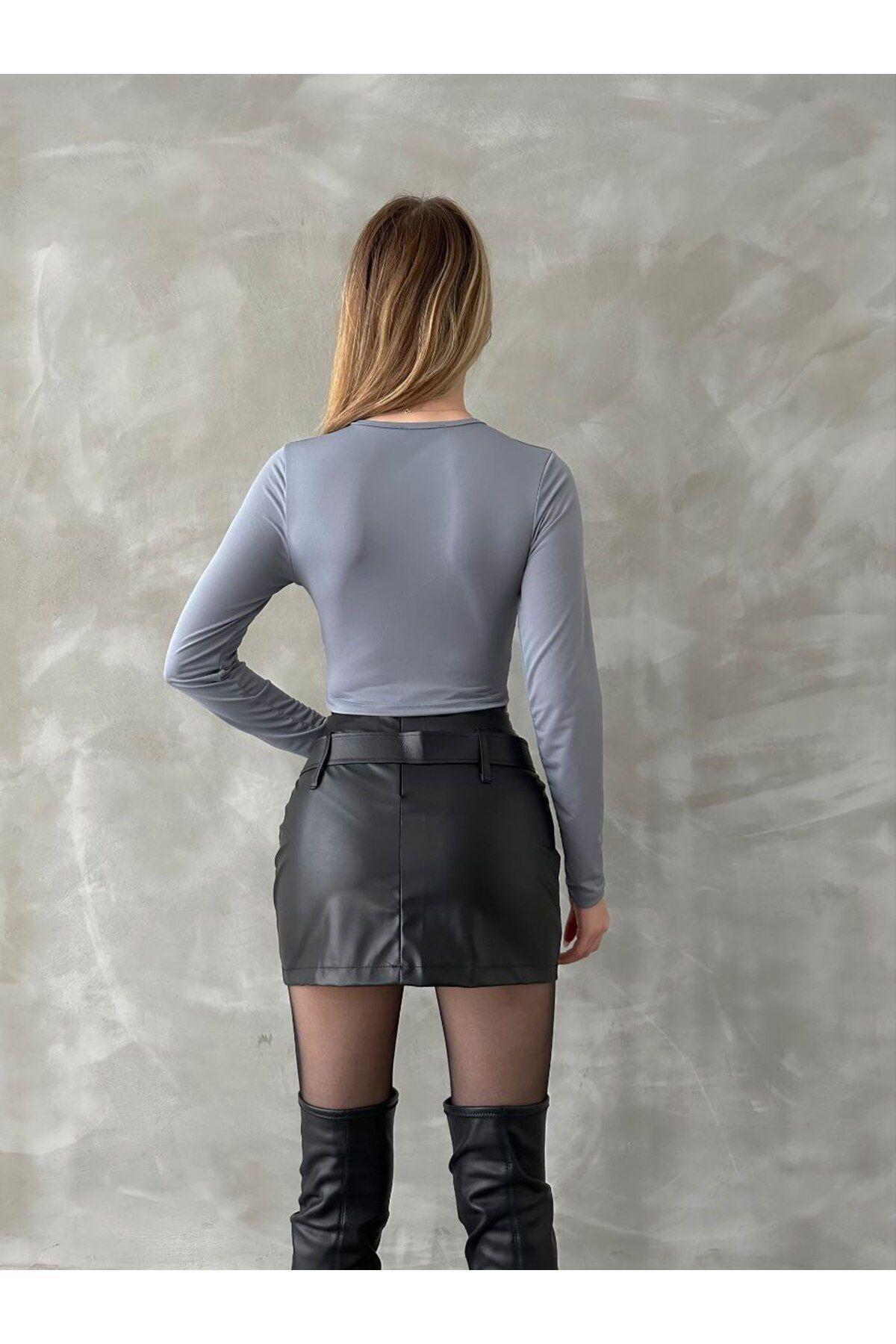 Sandy Kumaş Bağlama Detay Crop Bluz