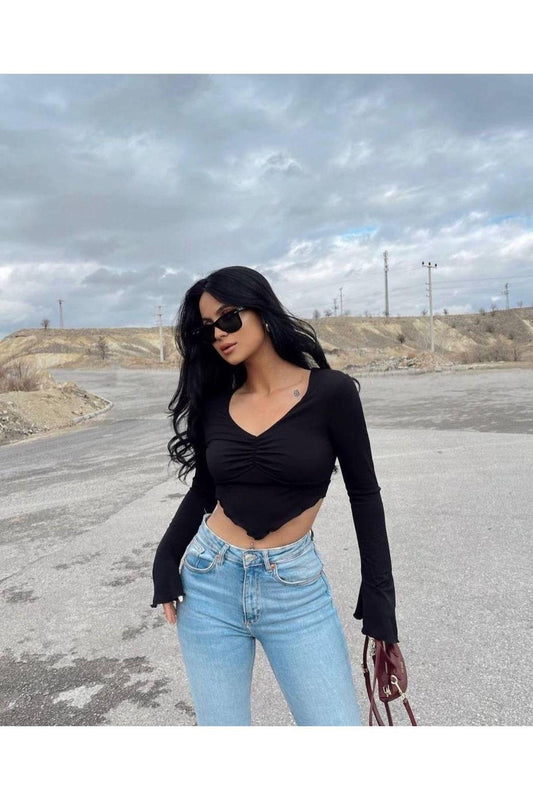 Sırt Dekolteli Zincir Detaylı Crop