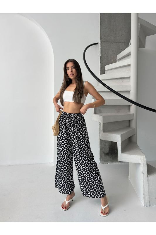 Siyah Geometrik Desenli Bol Paça Pantolon