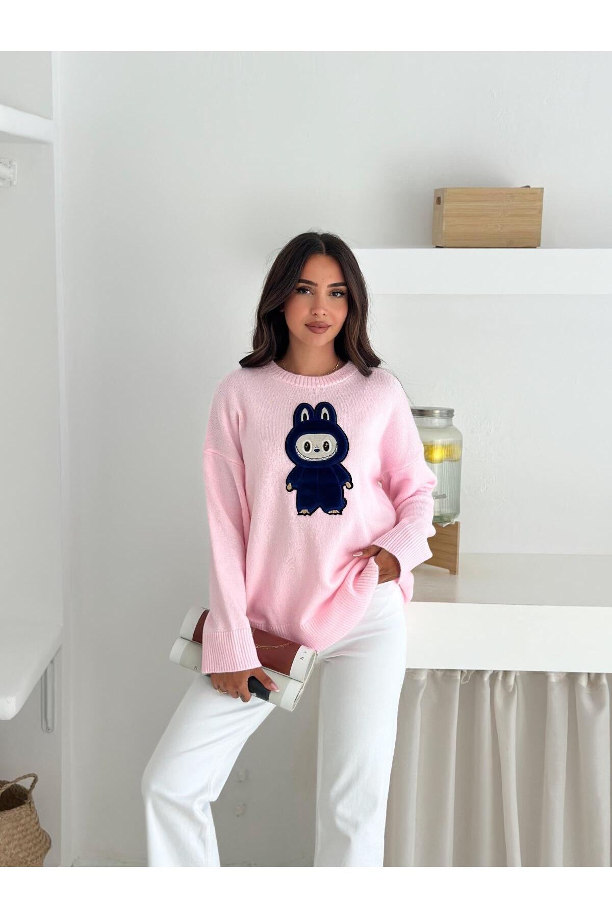 Tavşan Figürlü Oversize Bisiklet Yaka Triko Kazak