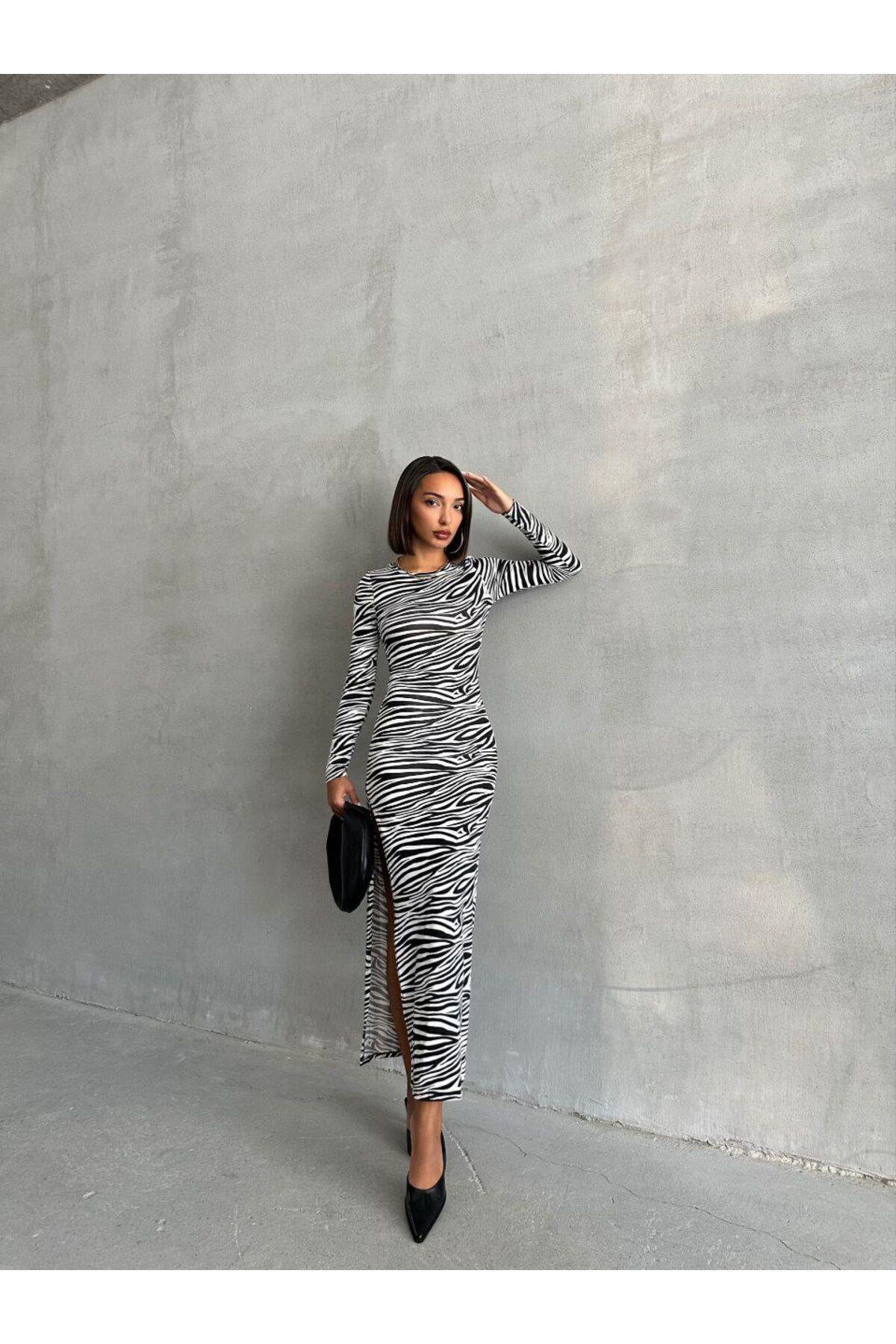 Zebra Desenli Yırtmaçlı Midi Elbise