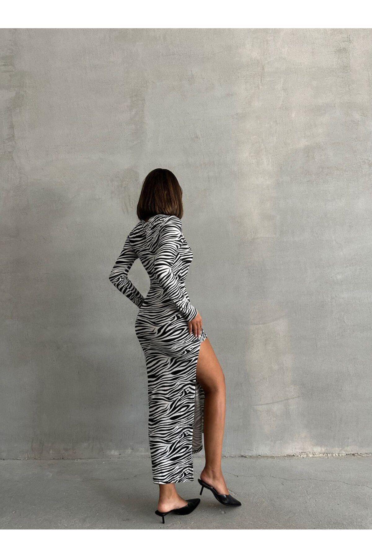 Zebra Desenli Yırtmaçlı Midi Elbise